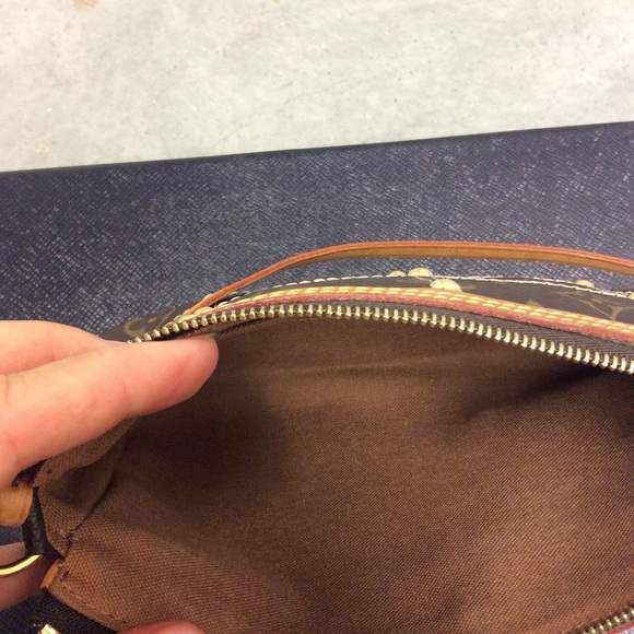 Louis Vuitton mini bag. Excellent. - Picture 6 of 8